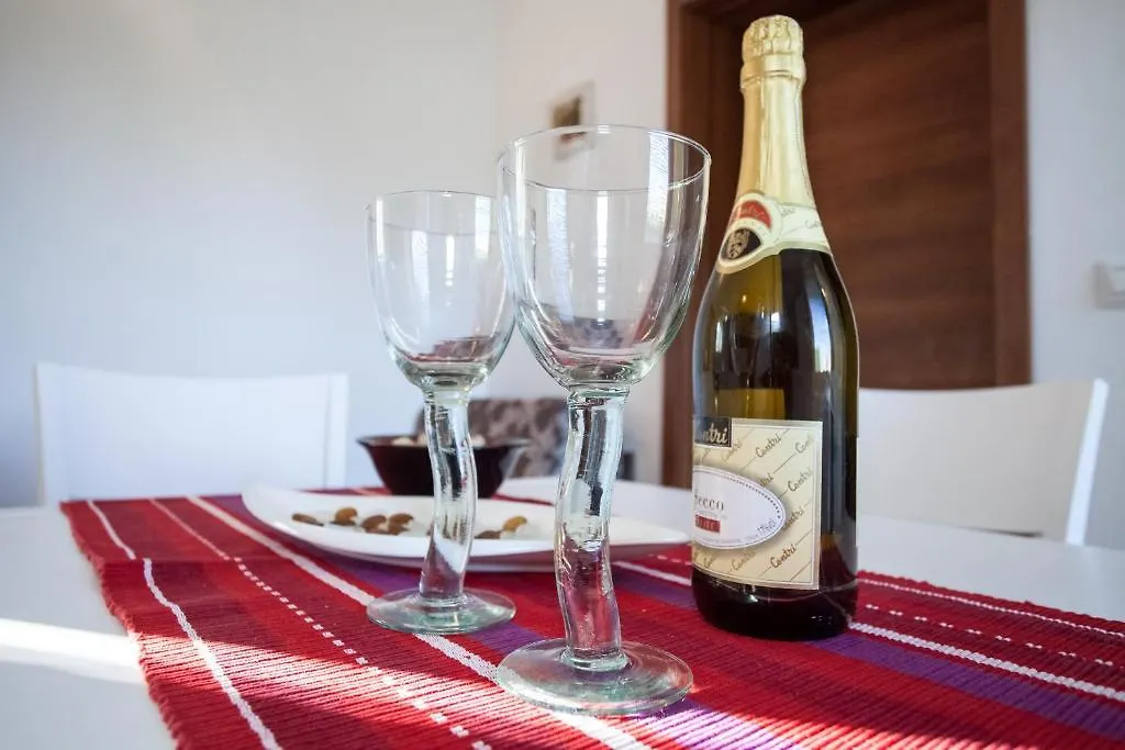 Apartments Emma Biograd Na Moru
